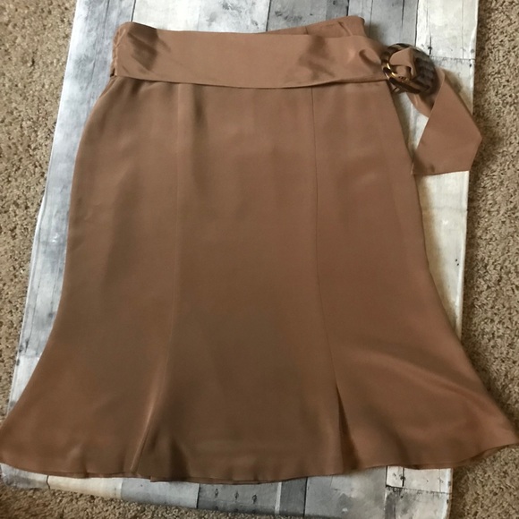 Jacqueline Quinn Belted 100% Silk Skirt in Tan - Picture 2 of 9